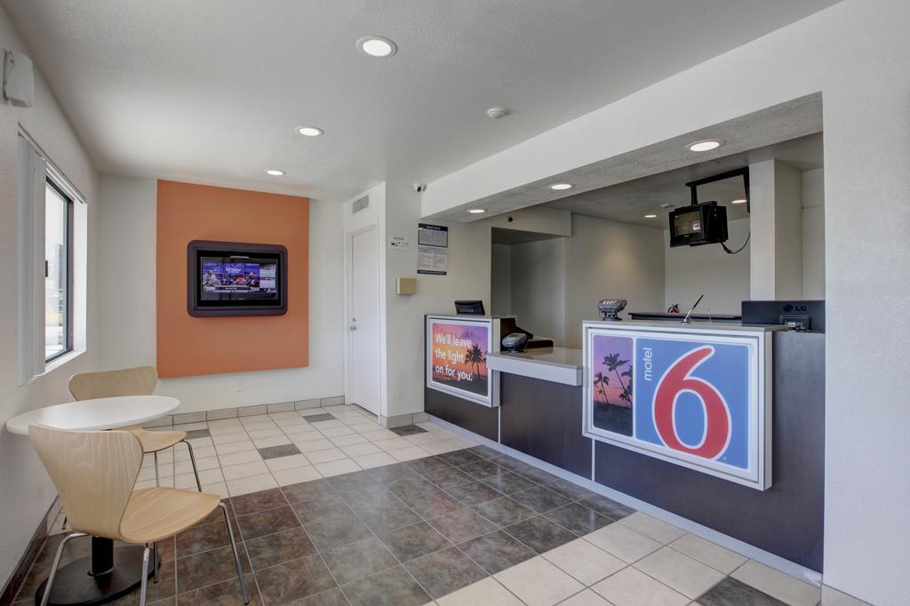 Motel 6-Corona, Ca Exteriér fotografie