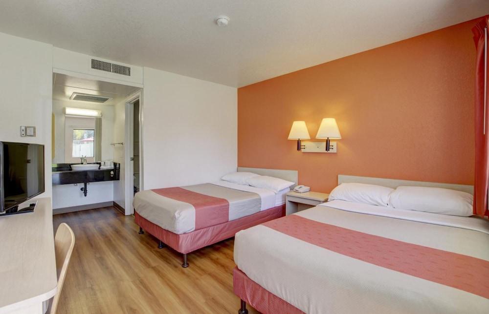 Motel 6-Corona, Ca Exteriér fotografie